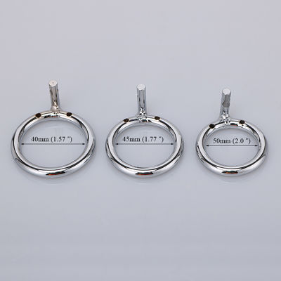 ゲイのためのロックできる小さい金属の純潔のおりのバイブレーターの雄ん鶏リング45mm